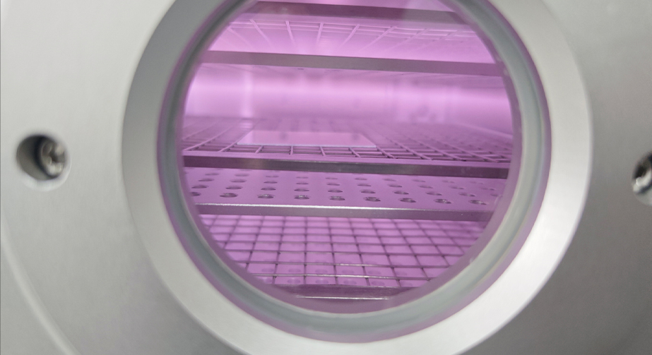 玻璃等離子清洗提高親水浸潤(rùn)性改善粘接性能